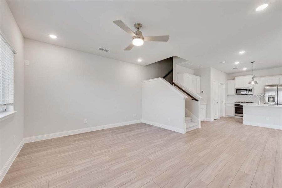 05_215 Griffith Dr, Princeton