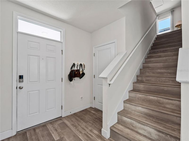 Spacious, unfurnished interior of a new home in Star Farms at Lakewood Ranch, Bradenton (Image 22).