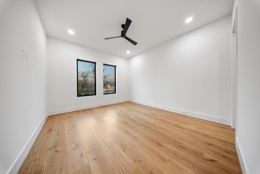 Spacious, unfurnished interior of a new home in , Houston (Image 22).