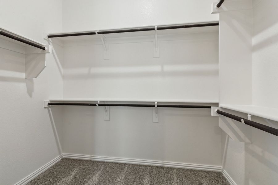 Spacious, unfurnished interior of a new home in Avondale, Fate (Image 27). Spacious, unfurnished interior of a new home in Avondale, Fate (Image 27).