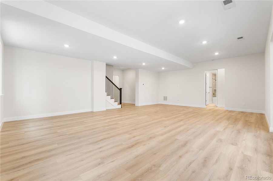 Spacious, unfurnished interior of a new home in Autograph at Lyric, Lone Tree (Image 45).