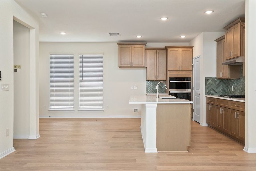 Furnished interior view inside a new home in Porter Country, Buda (Image 11).
