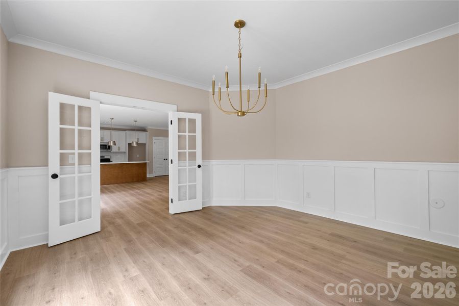Spacious, unfurnished interior of a new home in , Stanfield (Image 12).