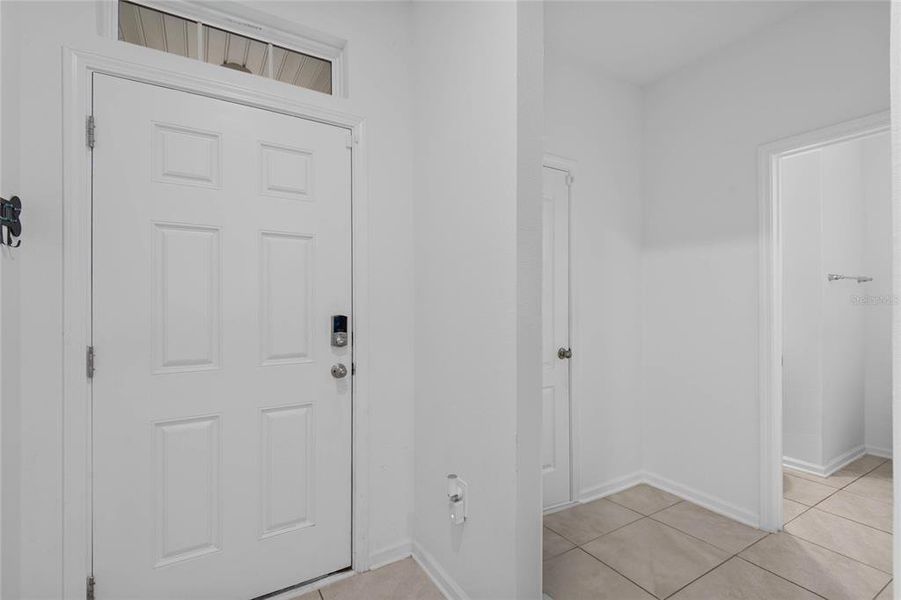 Spacious, unfurnished interior of a new home in , Palm Coast (Image 16).