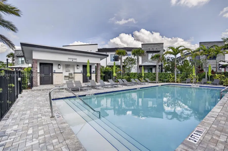 Community amenities in , Plantation (Image 36).