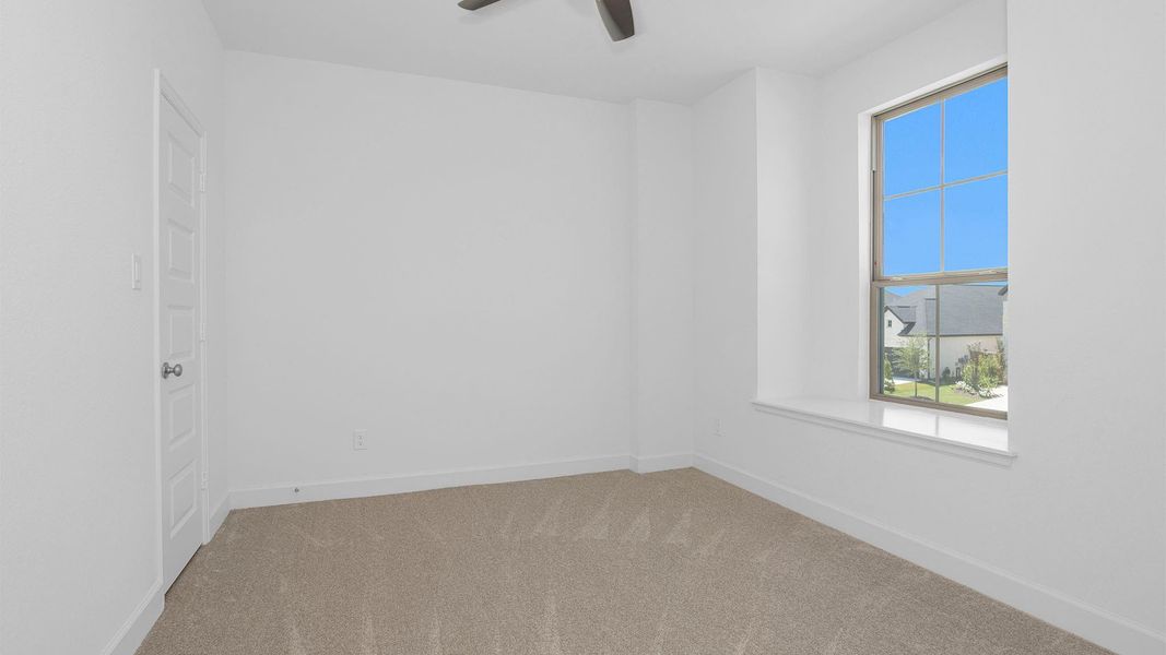 Spacious, unfurnished interior of a new home in Jordan Ranch, Fulshear (Image 5).