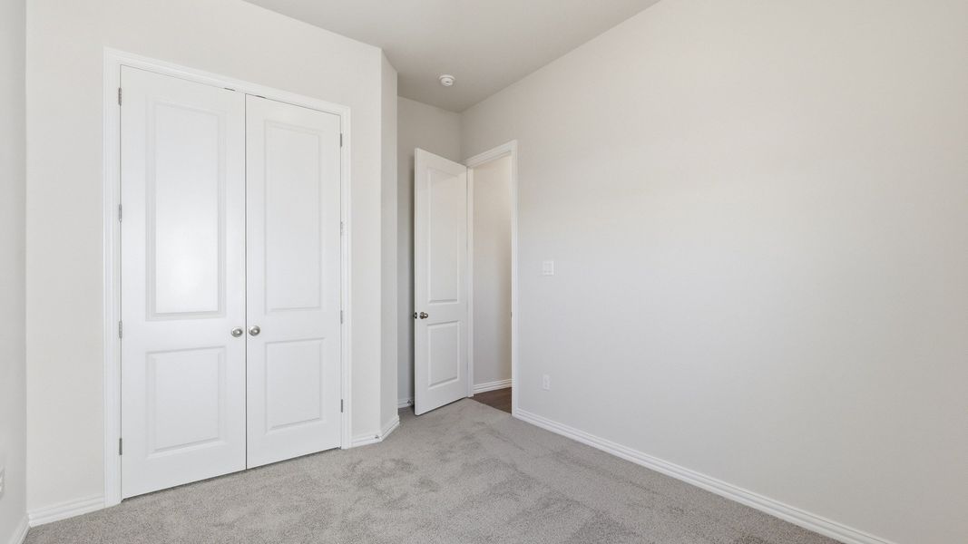 Furnished interior view inside a new home in Green Oaks Preserve, Arlington (Image 7). Furnished interior view inside a new home in Green Oaks Preserve, Arlington (Image 7).