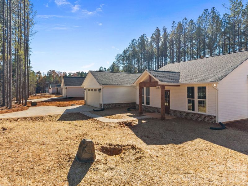 Exterior details and patio area of a home in , Lincolnton (Image 28).