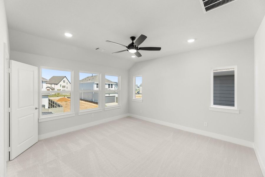 Spacious, unfurnished interior of a new home in Terrace Collection at Harvest, Argyle (Image 17).