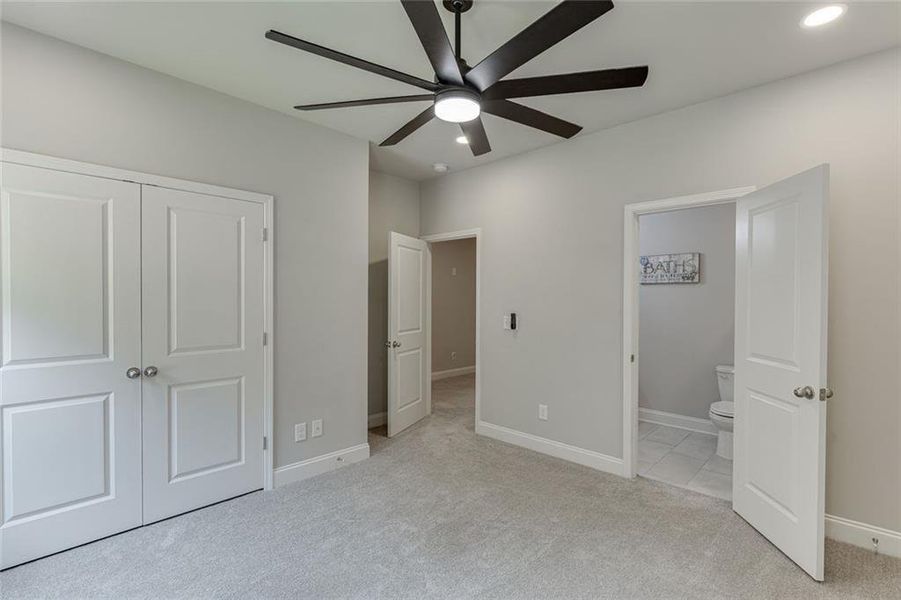Spacious, unfurnished interior of a new home in , Hoschton (Image 20). Spacious, unfurnished interior of a new home in , Hoschton (Image 20).
