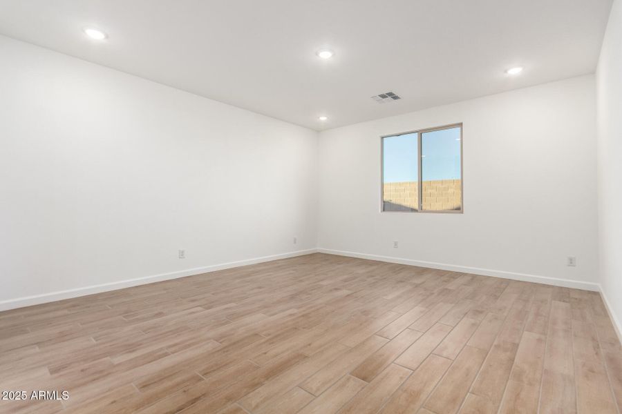 Master Bedroom Master Bedroom