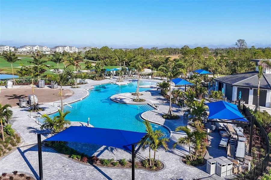 Community amenities in , Venice (Image 41). Community amenities in , Venice (Image 41).