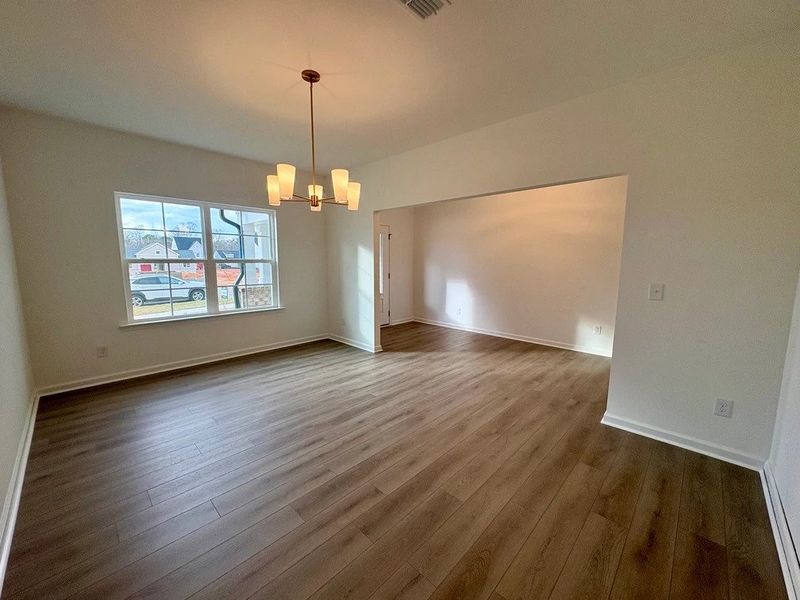 Dining Room featuring AW Collection® Oxford - Casual elegance perfect for gathering. Dining Room featuring AW Collection® Oxford - Casual elegance perfect for gathering.