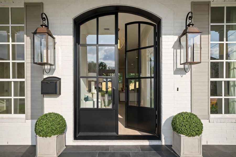 Exterior details and patio area of a home in , Houston (Image 4).
