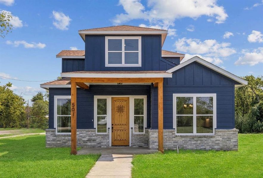 Front exterior of a new home in , Terrell, TX, highlighting curb appeal (Image 19). Front exterior of a new home in , Terrell, TX, highlighting curb appeal (Image 19).