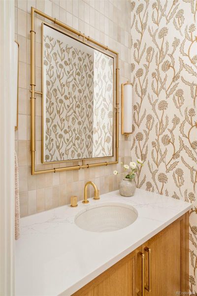 Image 38 of a home in .