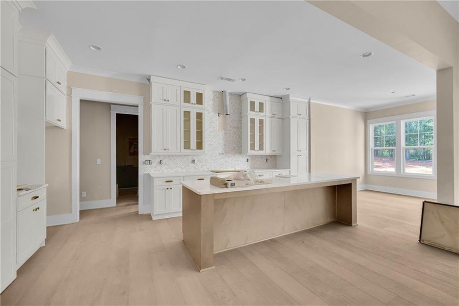 Furnished interior view inside a new home in , Bishop (Image 16).