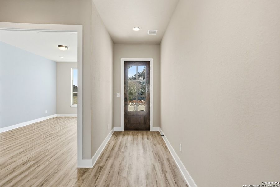 Spacious, unfurnished interior of a new home in Legacy at Lake Dunlap, New Braunfels (Image 40). Spacious, unfurnished interior of a new home in Legacy at Lake Dunlap, New Braunfels (Image 40).