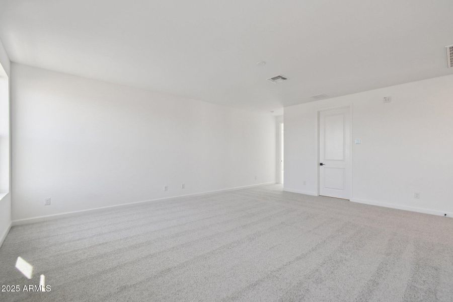 32-web-or-mls-E Saddle Way-S0111-030