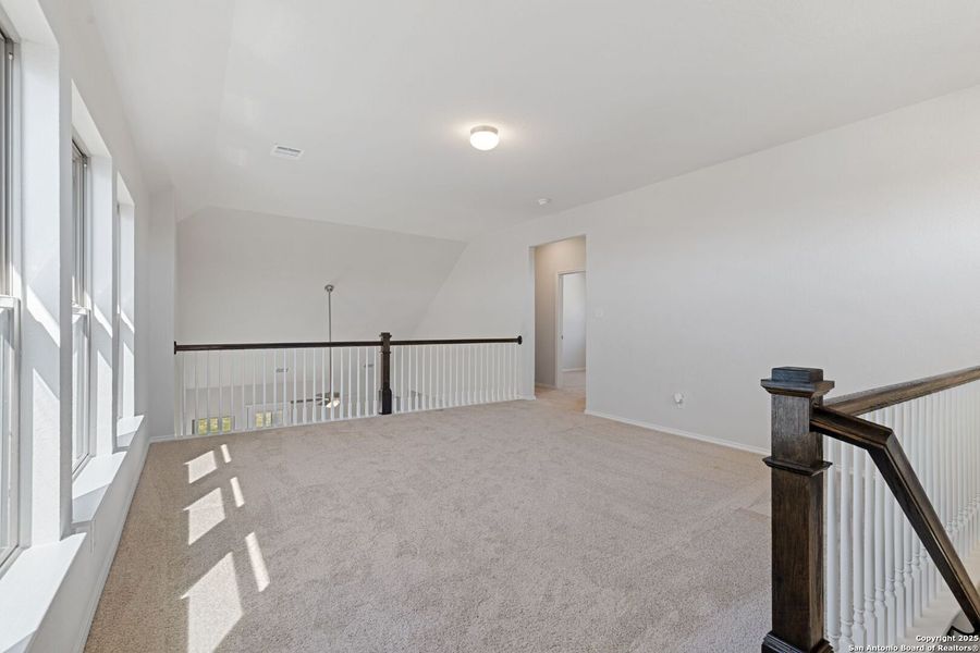 Image 28 of a home in Ladera. Image 28 of a home in Ladera.