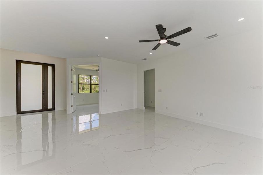 Image 57 of a home in .