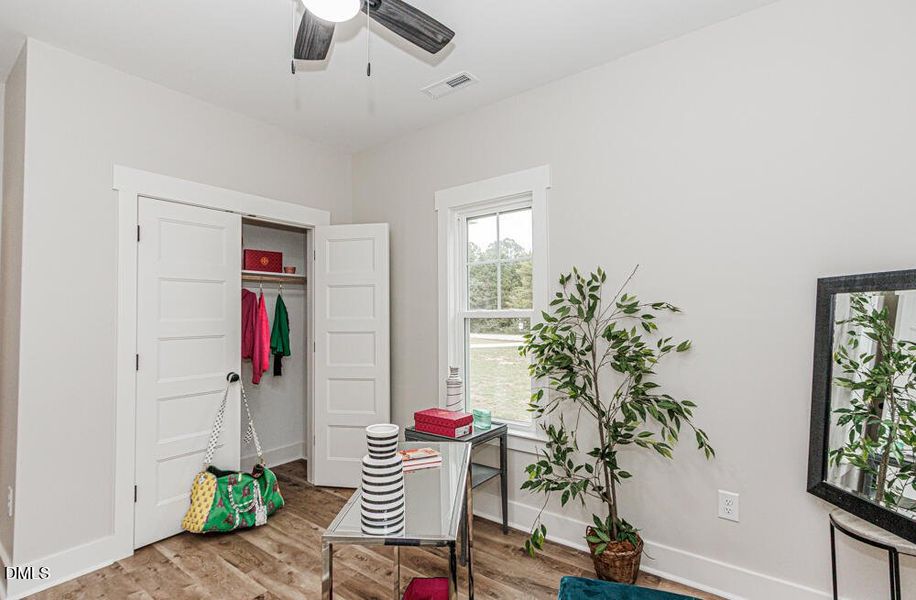 0050-IMG_0051 0050-IMG_0051