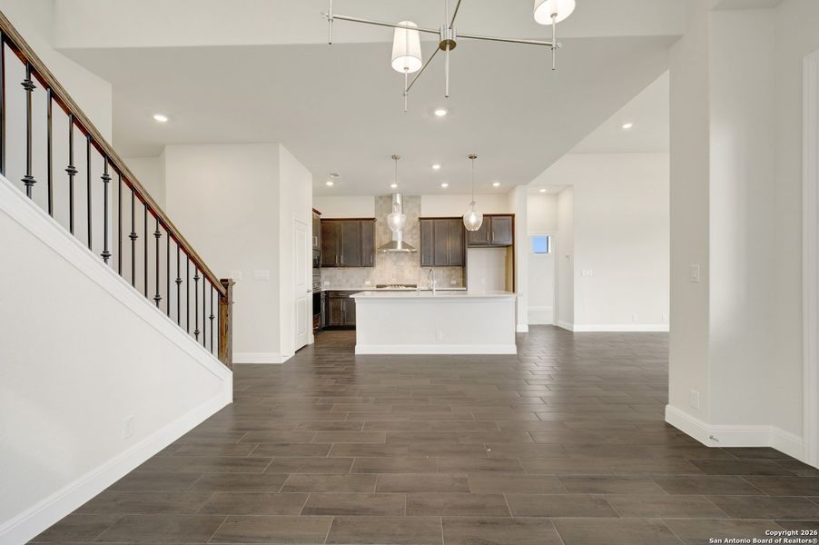 Spacious, unfurnished interior of a new home in Windsong - Reserve Series, Boerne (Image 22).