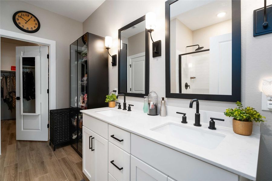 Furnished interior view inside a new home in Ascend at Legends Bay, Baytown (Image 33). Furnished interior view inside a new home in Ascend at Legends Bay, Baytown (Image 33).