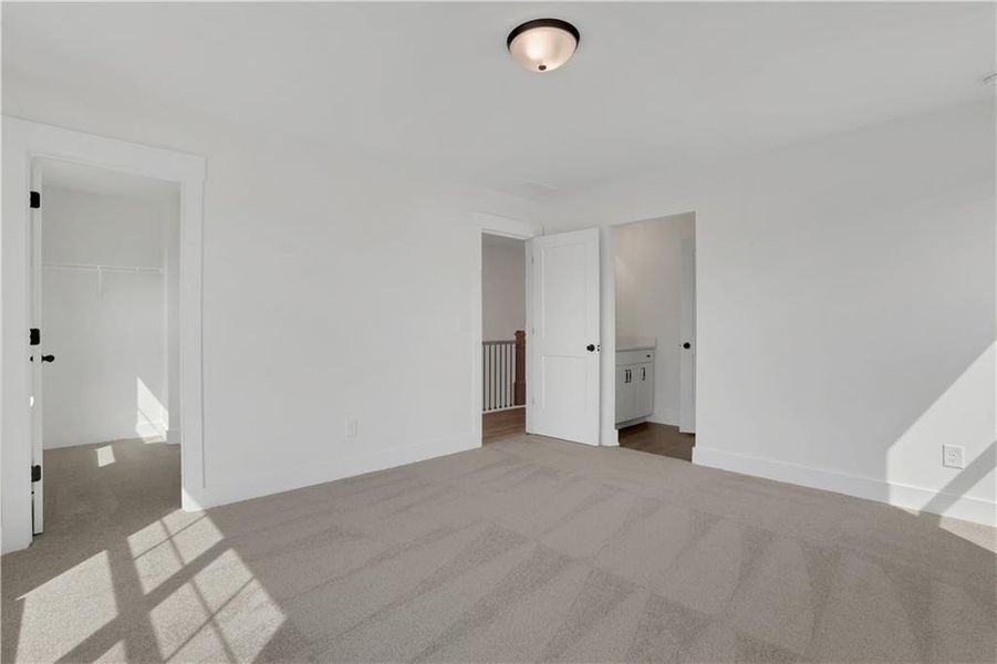 Spacious, unfurnished interior of a new home in Twin Lakes, Hoschton (Image 48).