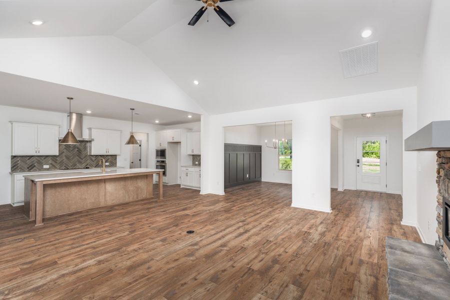 Image 47 of a home in Stewart Estates.