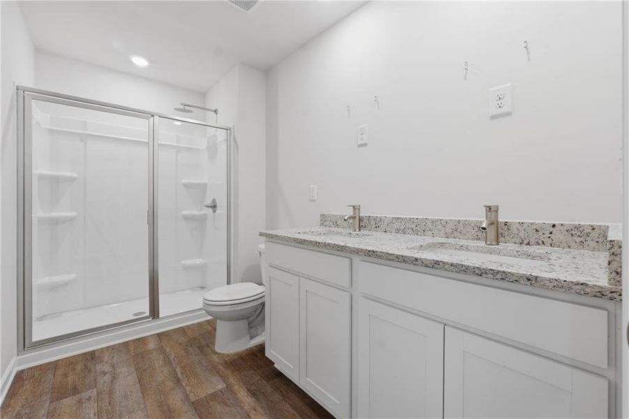 Furnished interior view inside a new home in Moss Creek, Hogansville (Image 11).