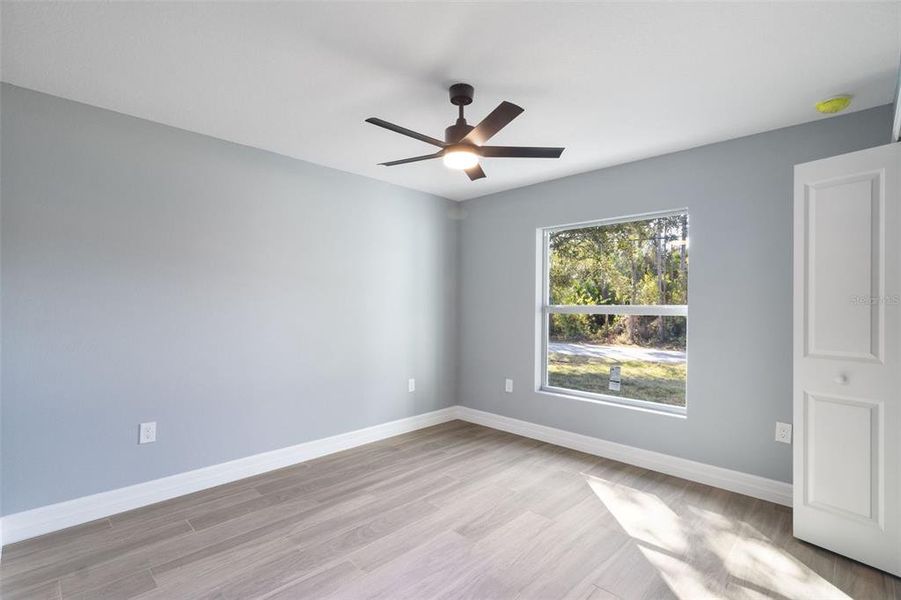 Spacious, unfurnished interior of a new home in , North Port (Image 22).