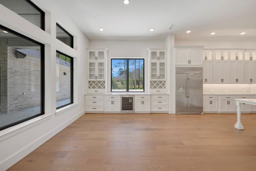 Spacious, unfurnished interior of a new home in , Montgomery (Image 23).