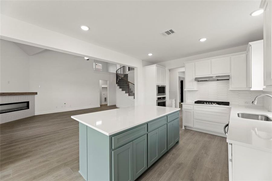 15. 1019 Modesto - Nook (2) 15. 1019 Modesto - Nook (2)