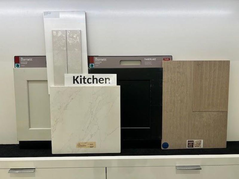 Image 17 of a home in Bridgeland 45', 50', 70'. Image 17 of a home in Bridgeland 45', 50', 70'.