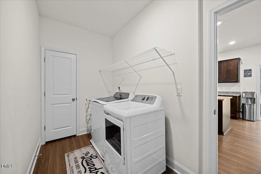 18-2A1A0166 18-2A1A0166