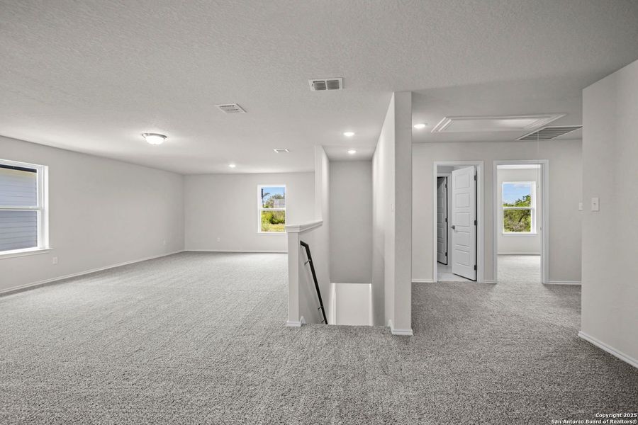Spacious, unfurnished interior of a new home in Horizon Pointe, Converse (Image 87).