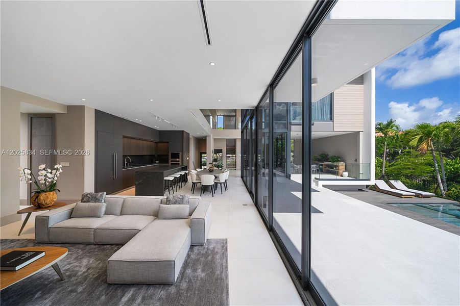 Exterior details and patio area of a home in , Key Biscayne (Image 25).