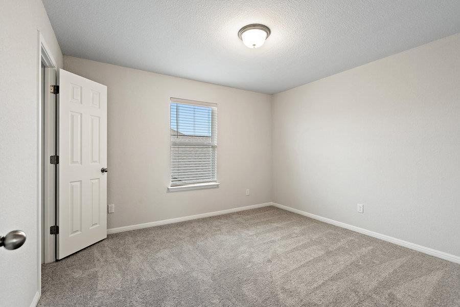 Photos are of a completed model of the same floor plan and are for illustrative purposes only. Actual home is under construction and design selections, materials, and features may differ. Confirm final specifications with the New Home Consultant.