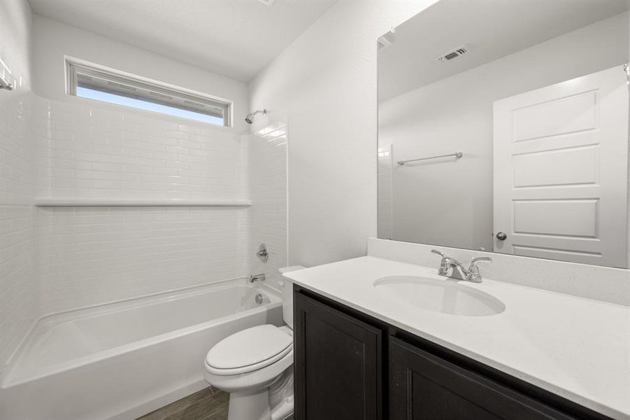 2607 Streamside- Bathroom-3864