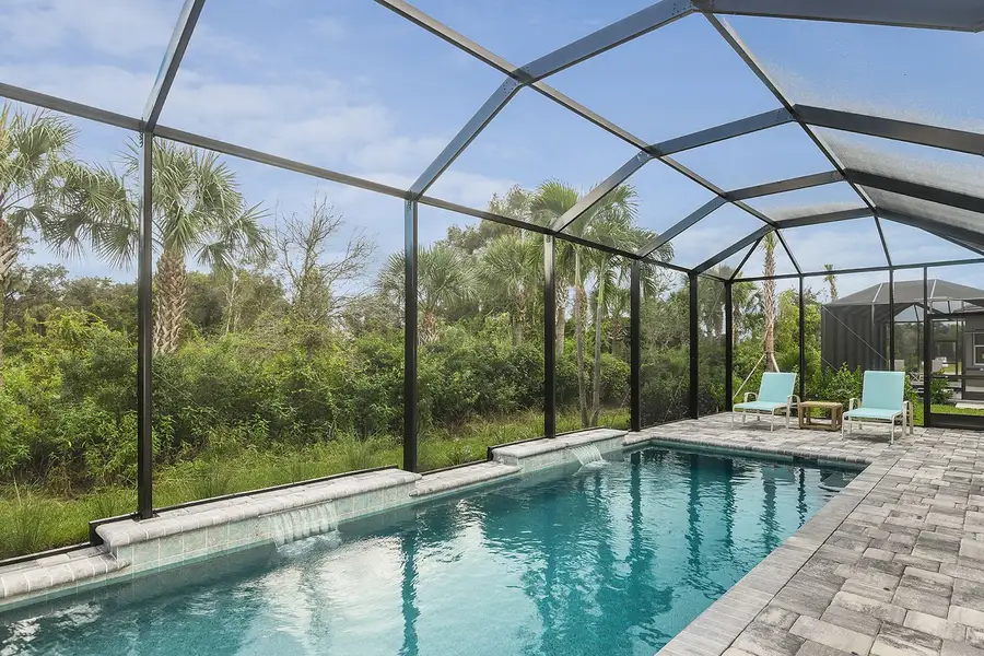 Representative exterior details of a home built from the Bright Meadow 2 by Neal Communities in Verandah, Fort Myers (Image 3).