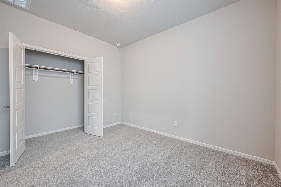 Spacious, unfurnished interior of a new home in Woodland Lakes, Huffman (Image 29). Spacious, unfurnished interior of a new home in Woodland Lakes, Huffman (Image 29).
