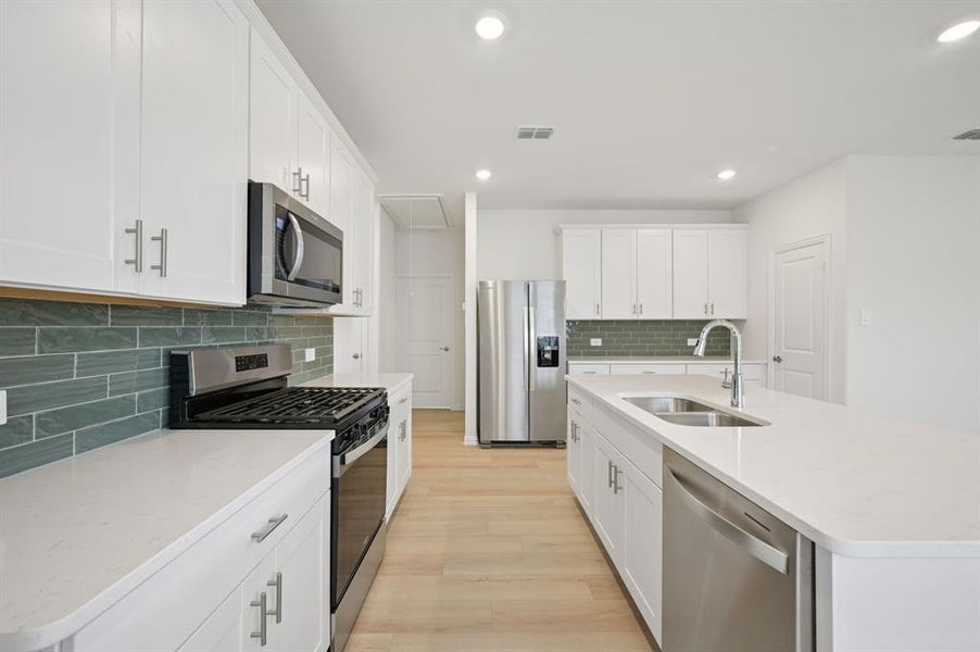 Photo is not of the actual home, but is an inspirational photo of builder’s model home and may depict options, furnishings, and/or decorator features that are not included.