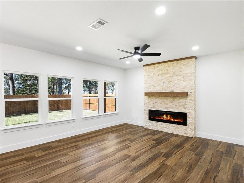Spacious, unfurnished interior of a new home in , Trinidad (Image 17). Spacious, unfurnished interior of a new home in , Trinidad (Image 17).