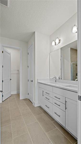 Furnished interior view inside a new home in Trailside, Mount Dora (Image 9).