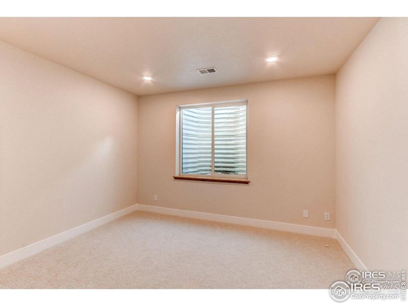 Spacious, unfurnished interior of a new home in , Berthoud (Image 41).