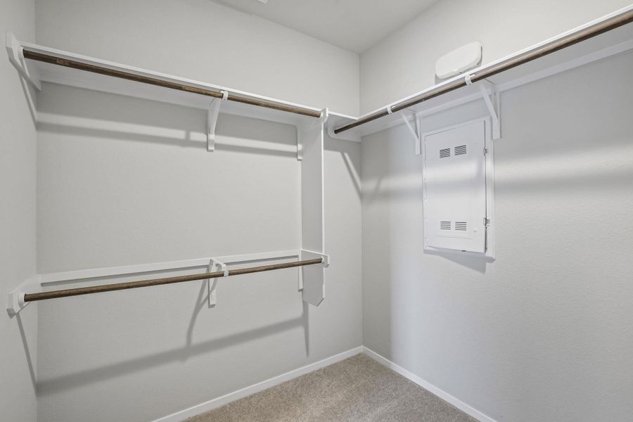 Spacious, unfurnished interior of a new home in Edgebrooke, Pflugerville (Image 28). Spacious, unfurnished interior of a new home in Edgebrooke, Pflugerville (Image 28).