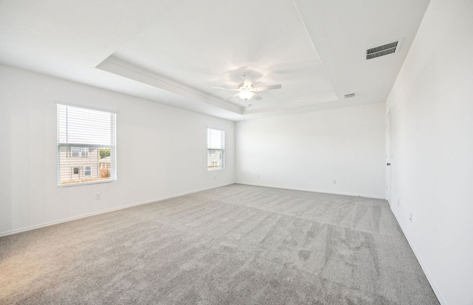 Representative unfurnished interior of a home built from the Monroe by Centex in Arboretum Estates, Terrell (Image 17).