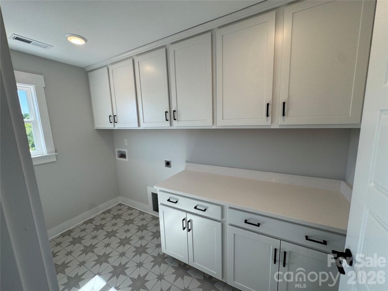 Furnished interior view inside a new home in Robinson Oaks, Gastonia (Image 3).