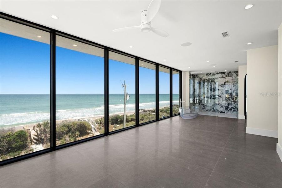 Spacious, unfurnished interior of a new home in , New Smyrna Beach (Image 56).